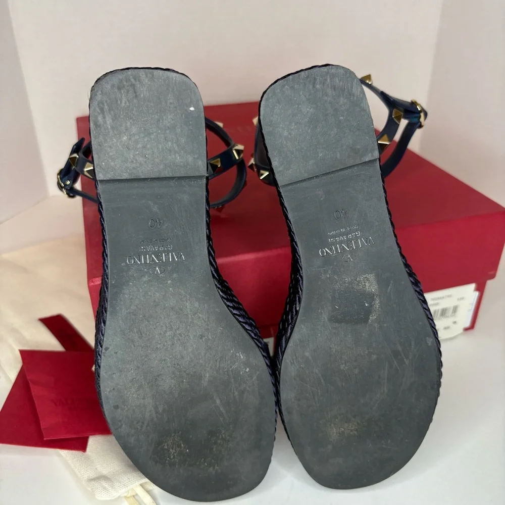 Valentino Garavani Rockstud Wedges Navy - Picture 5 of 7